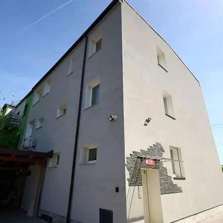 Pyza Apartments With Parking Zgoda 30 Poznan Exterior photo
