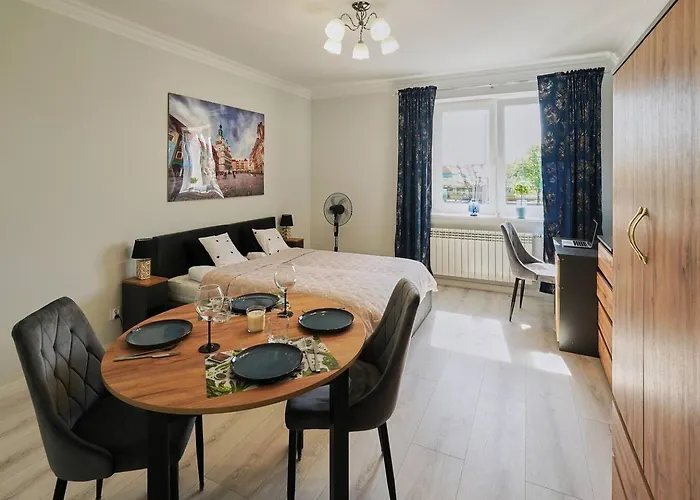 Pyza Apartments With Parking Zgoda 30 Poznan