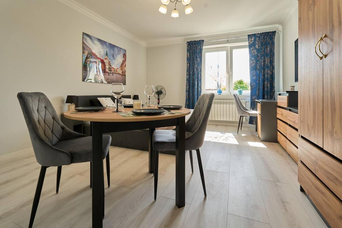Apartamento Pyza With Parking Zgoda 30 *